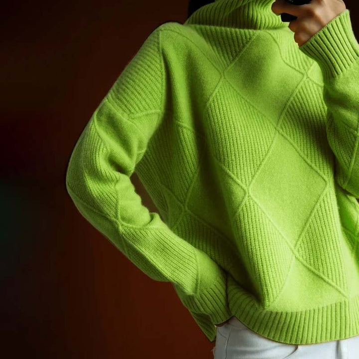 Viola | Maglia a Collo Alto Lavorata