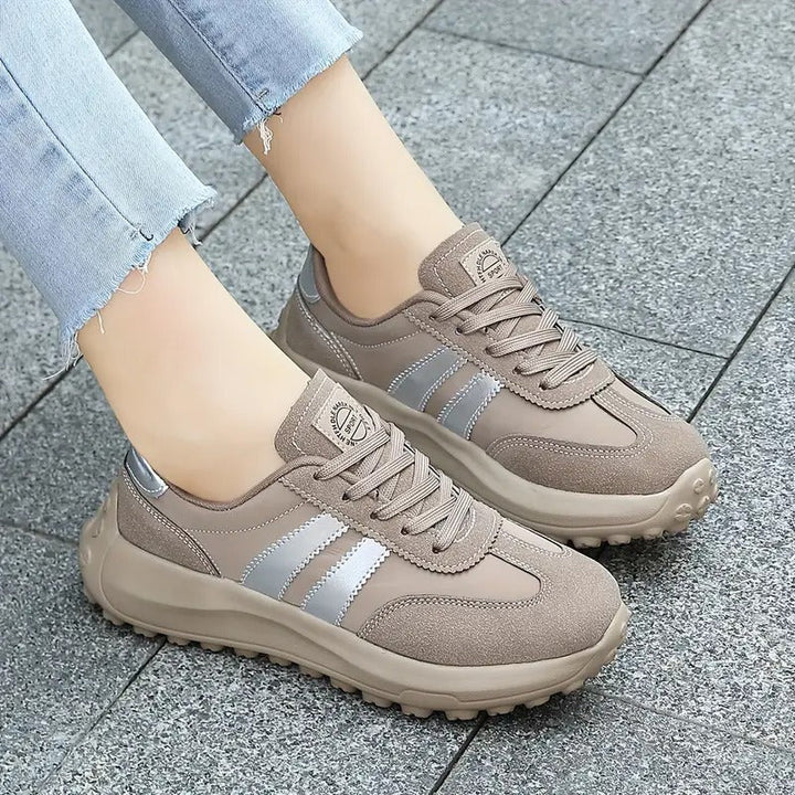 Dolores | Sneakers